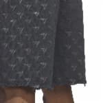 1089608