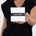 1093822